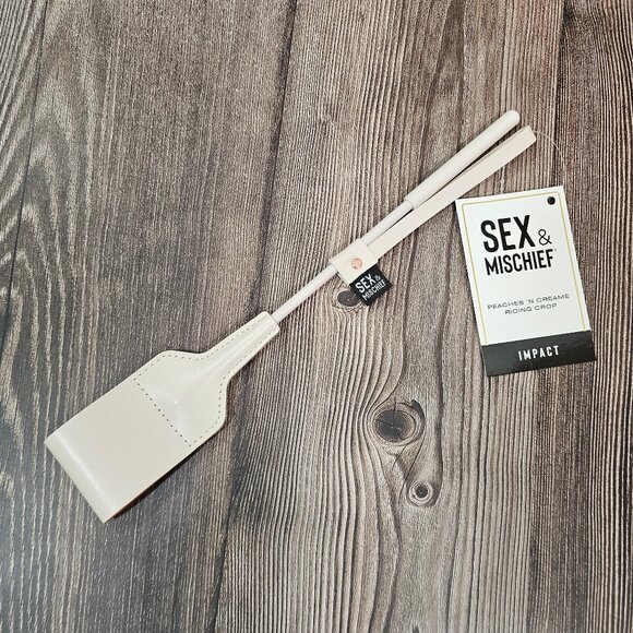 BDSM 'Peaches ‘n Cream' Riding Crop Spanking Roleplay Toy Faux Leather, One Size - Picture 1 of 6